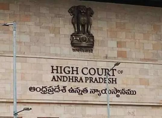 Andhra Pradesh HC Quashes Reappointment of Animal Husbandry Director Beyond Retirement Age