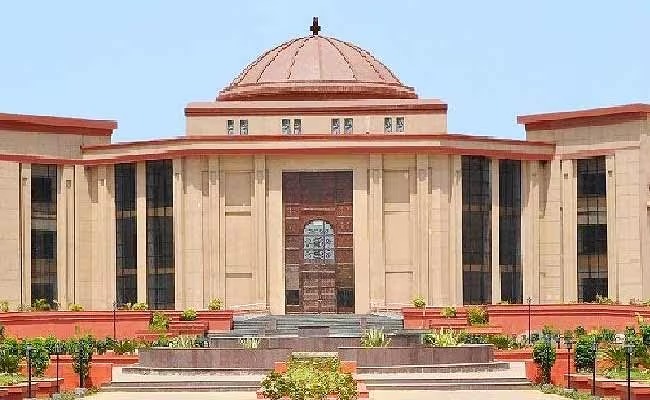 Chhattisgarh High Court Rules Survey Statements Have No Evidentiary Value, Quashes Additions on Excess Stock and Cash