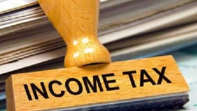 Tax Department Flags Income–Premium Mismatch: Woman Declares ₹4.81 Lakh Income but Pays ₹50 Lakh LIC Premium