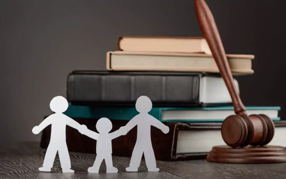 Kerala High Court: Loan Payments Cannot Excuse Maintenance Liability Under Section 125 CrPC