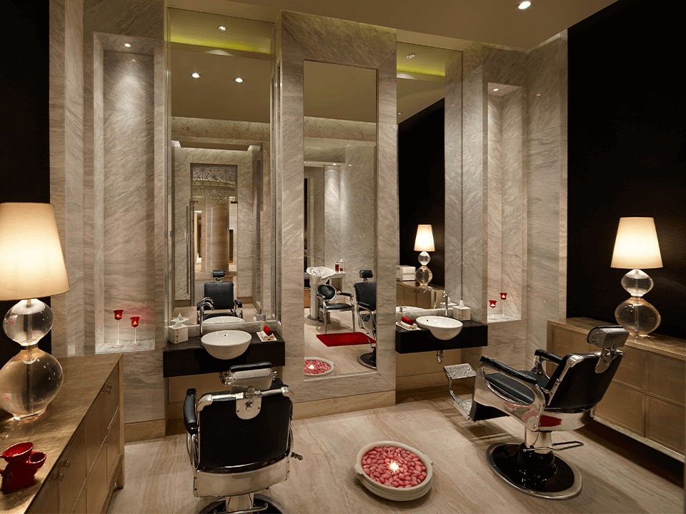 Supreme Court Slashes ₹2 Crore Compensation in ‘Bad Haircut’ Case Against ITC to ₹25 Lakh