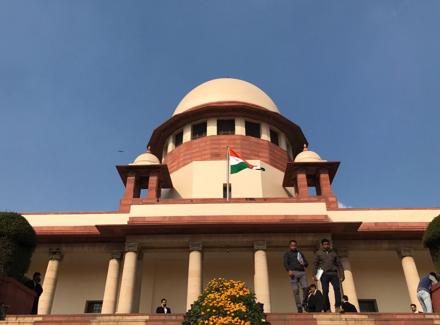 Anil Kak v. Kumari Sharada Raje & Ors.: Supreme Court Rejects Incomplete Will of Holkar Maharani