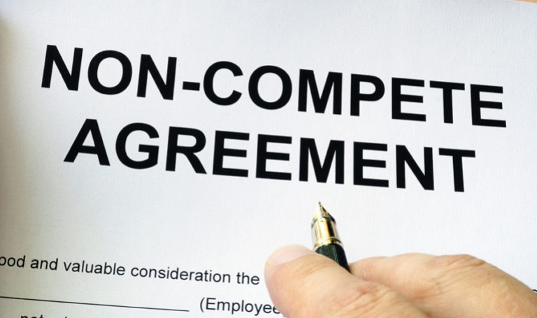 Bombay High Court Upholds Contractual Sanctity in Non-Compete Dispute