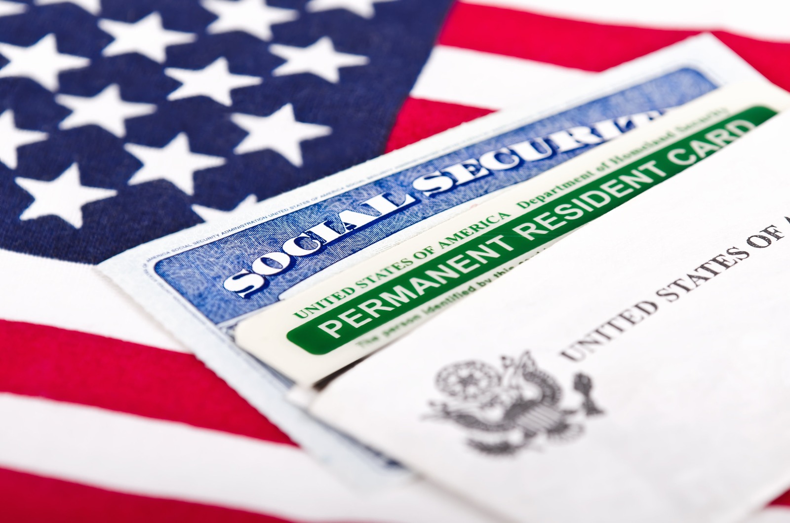 Choosing Your U.S. Path: Green Card, Citizenship, or Residency Options for Indians
