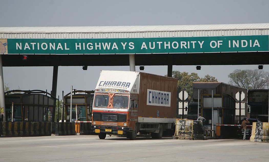Delhi High Court Upholds Public Interest Over Toll Collector's Claims