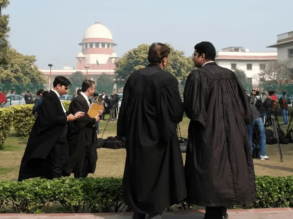 Supreme Court Reviews Plea for National Registry and Social Media Code for Lawyers