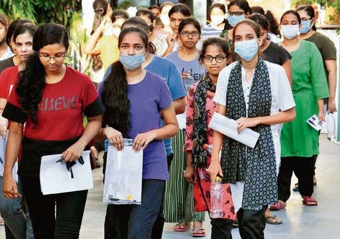 Supreme Court Directs Tamil Nadu to Surrender Vacant NEET-SS Seats to AIQ