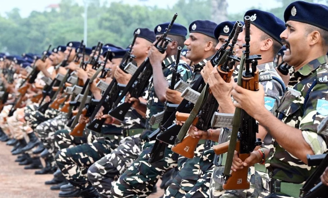 Supreme Court Grants Delhi HC Jurisdiction for CAPF Service Disputes