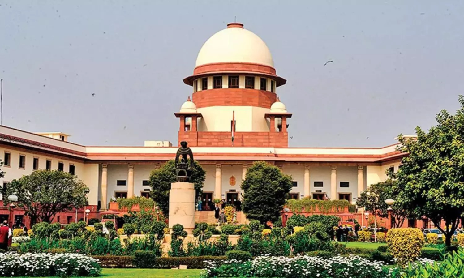 SC: 'Bastard' Not Obscenity Under IPC 294